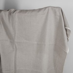 Naturlig ufarget linstoff, lett